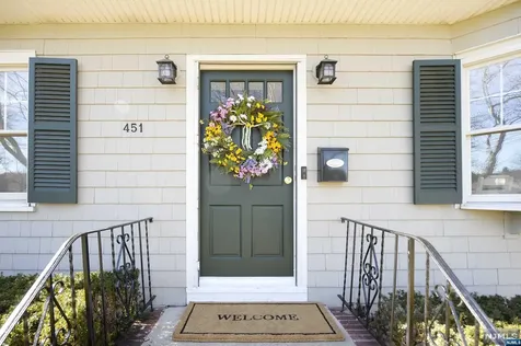 451 Dorchester Road Ridgewood NJ 07450