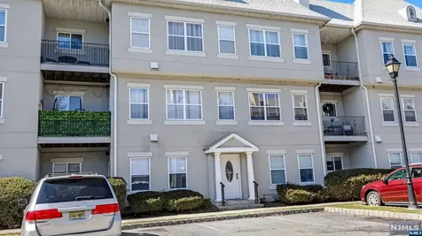 1220 Brittany Drive Wayne NJ 07470