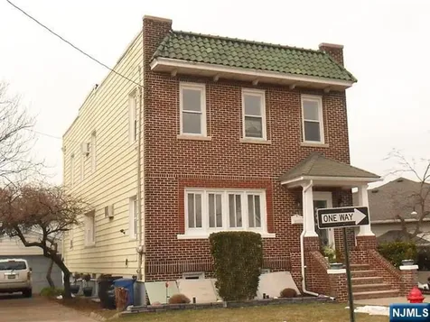 399 Westervelt Place Lodi NJ 07644