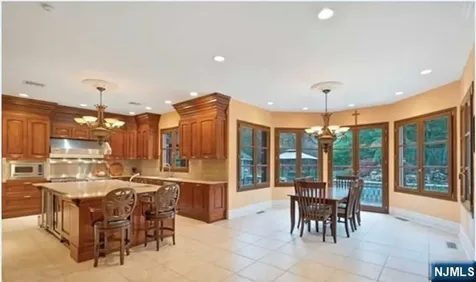 35 Timberline Drive Alpine NJ 07620