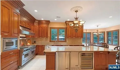 35 Timberline Drive Alpine NJ 07620