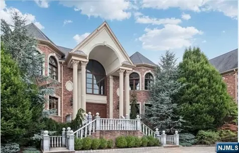 35 Timberline Drive Alpine NJ 07620