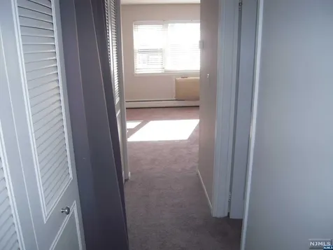 10 Regency Park Ramsey NJ 07446