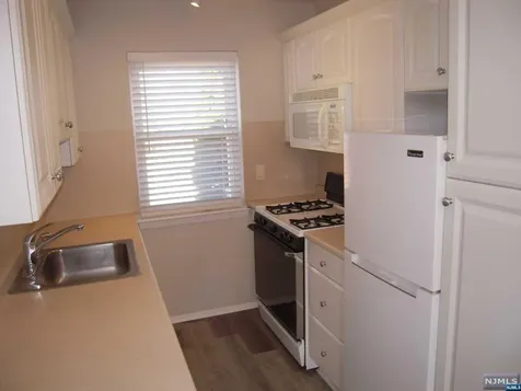 10 Regency Park Ramsey NJ 07446