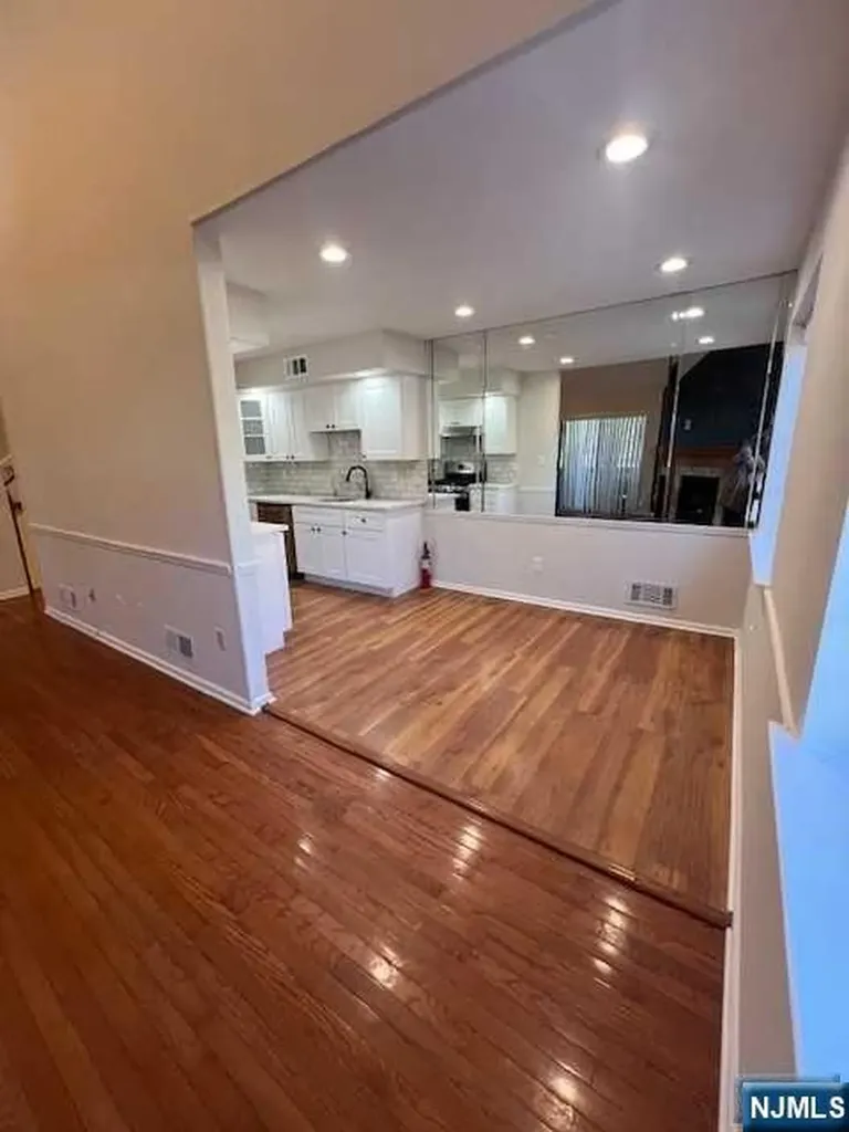 Mahwah NJ 07430
