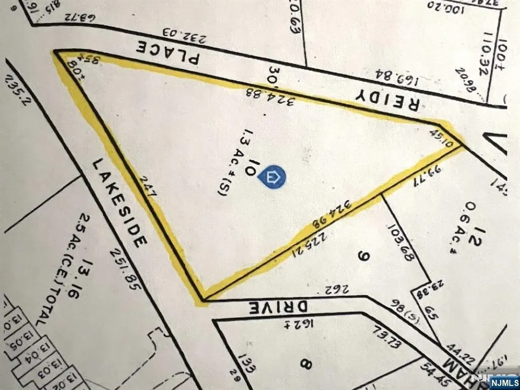 13-19 Lakeside Road West Milford NJ 07421