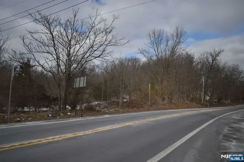 13-19 Lakeside Road West Milford NJ 07421