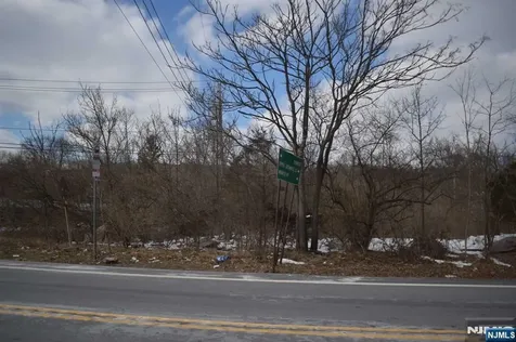13-19 Lakeside Road West Milford NJ 07421