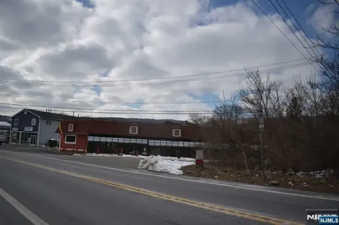 13-19 Lakeside Road West Milford NJ 07421