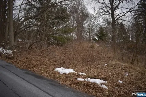 18 Valley View Lane West Milford NJ 07480
