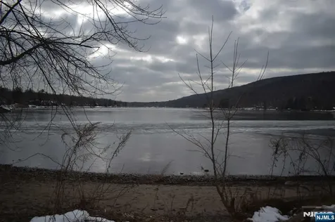 0 Bearfort Road West Milford NJ 07480