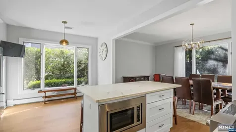 285 Barnstable Drive Wyckoff NJ 07481