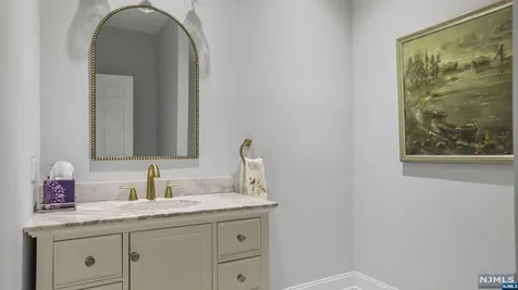 285 Barnstable Drive Wyckoff NJ 07481