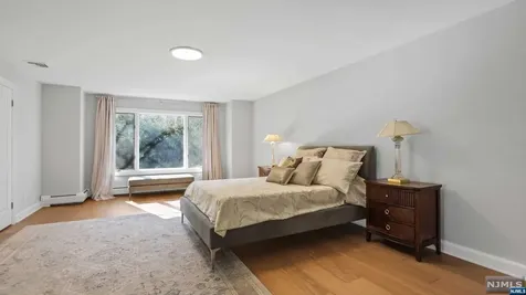 285 Barnstable Drive Wyckoff NJ 07481