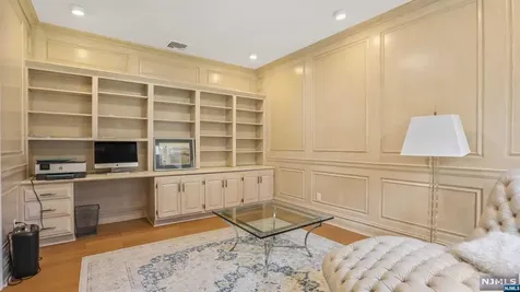 285 Barnstable Drive Wyckoff NJ 07481