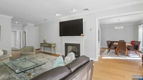 285 Barnstable Drive Wyckoff NJ 07481