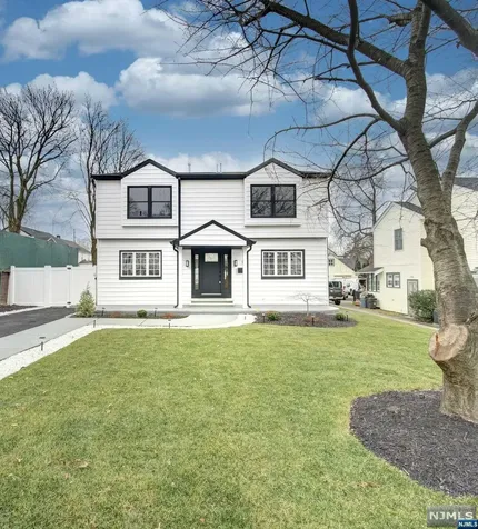 11 Crescent Street Rochelle Park NJ 07662