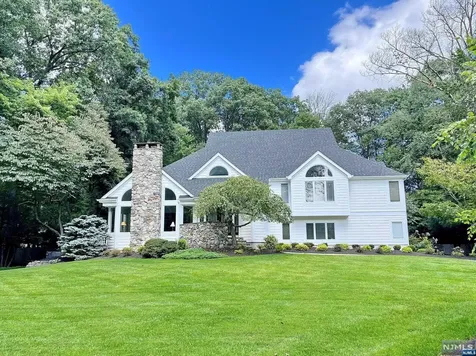 23 Dogwood Hill Road Upper Saddle River NJ 07458