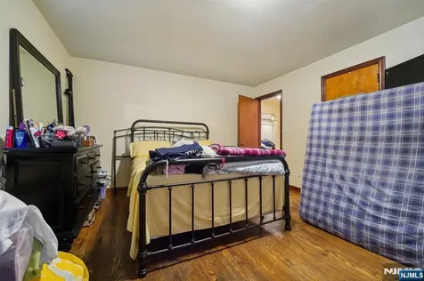 505 Forest Avenue Lyndhurst NJ 07071