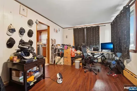505 Forest Avenue Lyndhurst NJ 07071