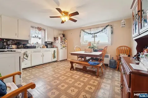 505 Forest Avenue Lyndhurst NJ 07071