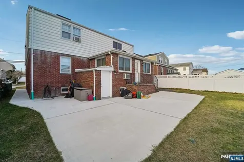 505 Forest Avenue Lyndhurst NJ 07071