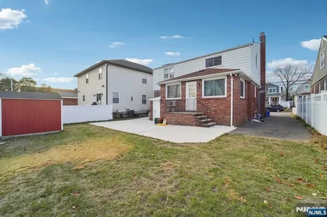 505 Forest Avenue Lyndhurst NJ 07071