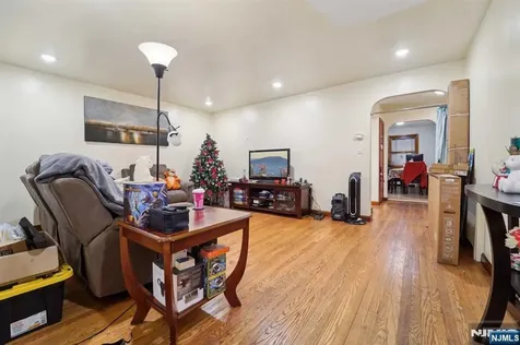 505 Forest Avenue Lyndhurst NJ 07071