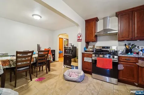 505 Forest Avenue Lyndhurst NJ 07071