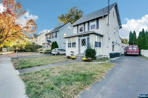 595 Grant Avenue Maywood NJ 07607