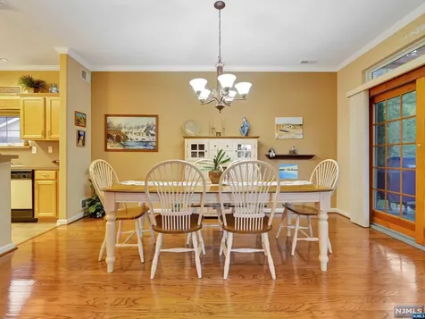 13 Gabriella Circle Manchester NJ 08759