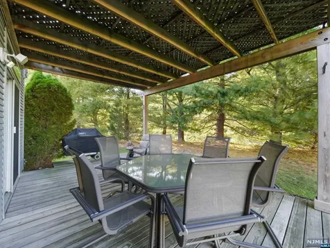 13 Gabriella Circle Manchester NJ 08759