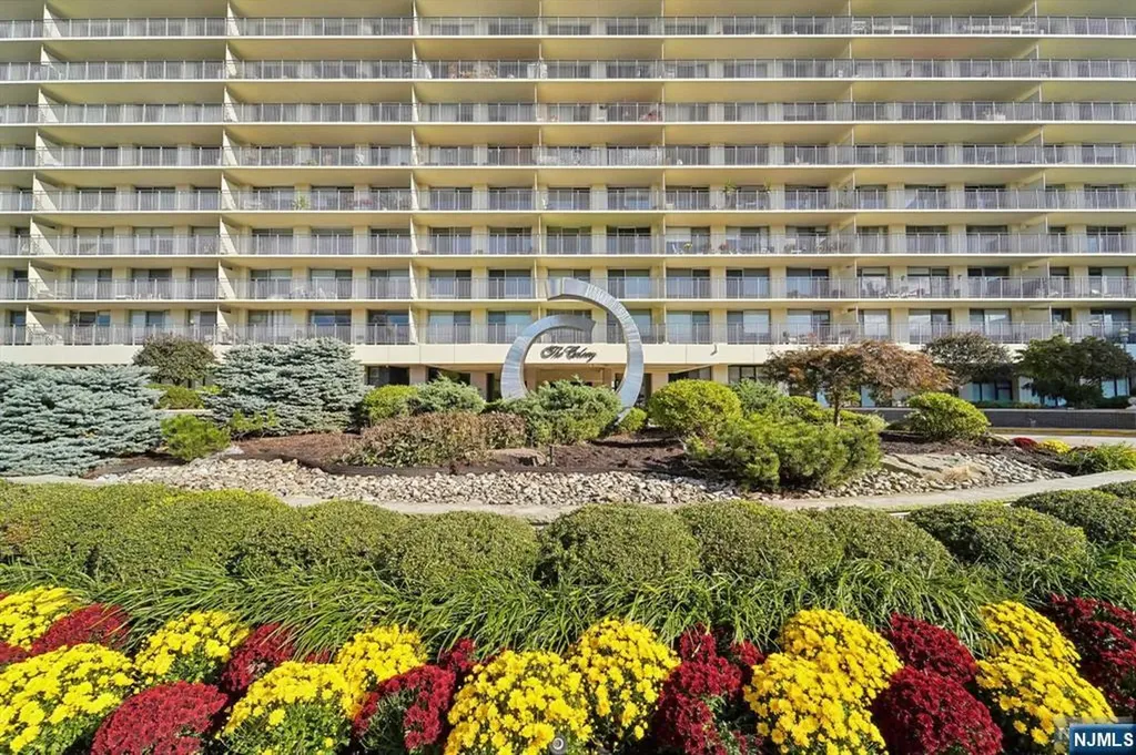 1530 Palisade Avenue Fort Lee NJ 07024