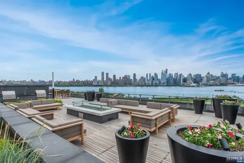 9 Avenue At Port Imperial West New York NJ 07093