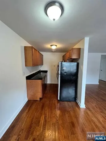 161 18th Street Union City NJ 07087