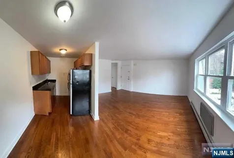 161 18th Street Union City NJ 07087