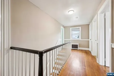 29 13th Avenue Elmwood Park NJ 07407