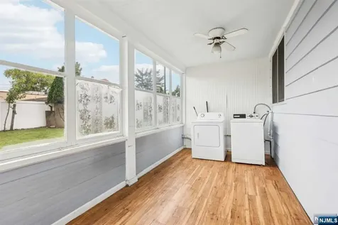 29 13th Avenue Elmwood Park NJ 07407