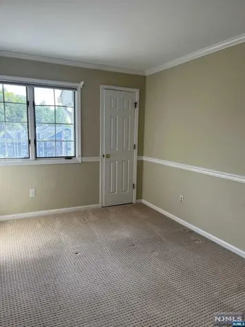 155 Surrey Court Ramsey NJ 07446