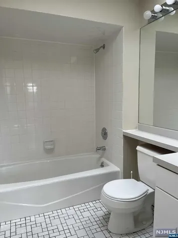 155 Surrey Court Ramsey NJ 07446