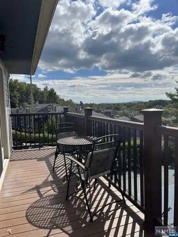 155 Surrey Court Ramsey NJ 07446