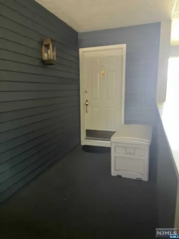 155 Surrey Court Ramsey NJ 07446