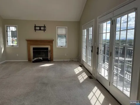 155 Surrey Court Ramsey NJ 07446
