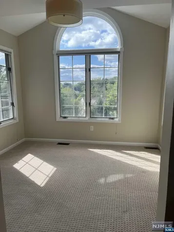 155 Surrey Court Ramsey NJ 07446