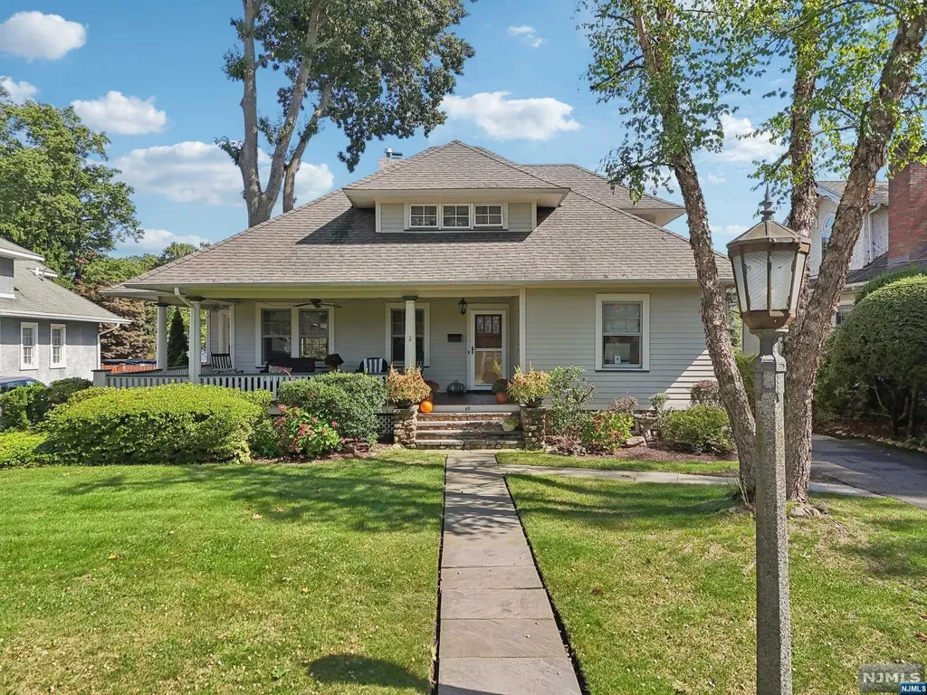 49 Bradford Street Glen Rock NJ 07452