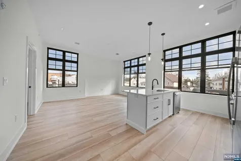 1 Union Avenue Cresskill NJ 07626