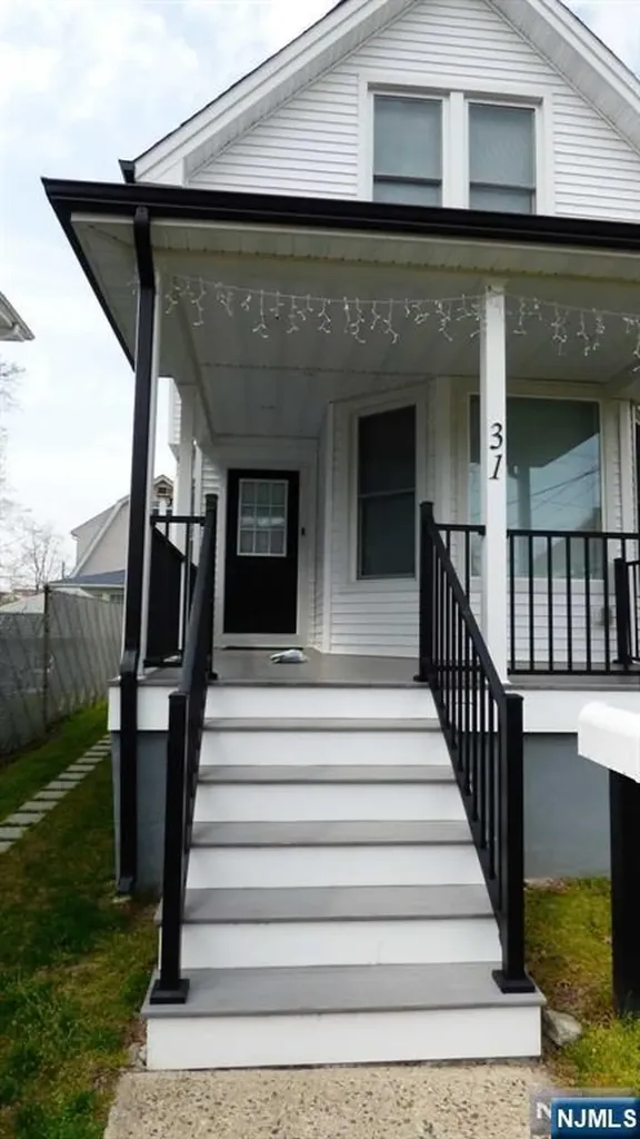 31 Vanderbeck Place Hackensack NJ 07601