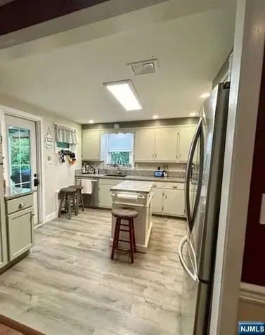 17 Locust Street Wanaque NJ 07420