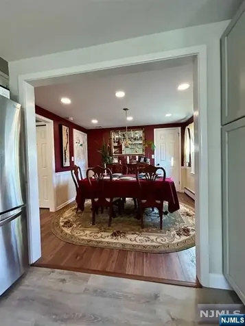 17 Locust Street Wanaque NJ 07420