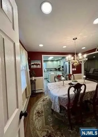 17 Locust Street Wanaque NJ 07420